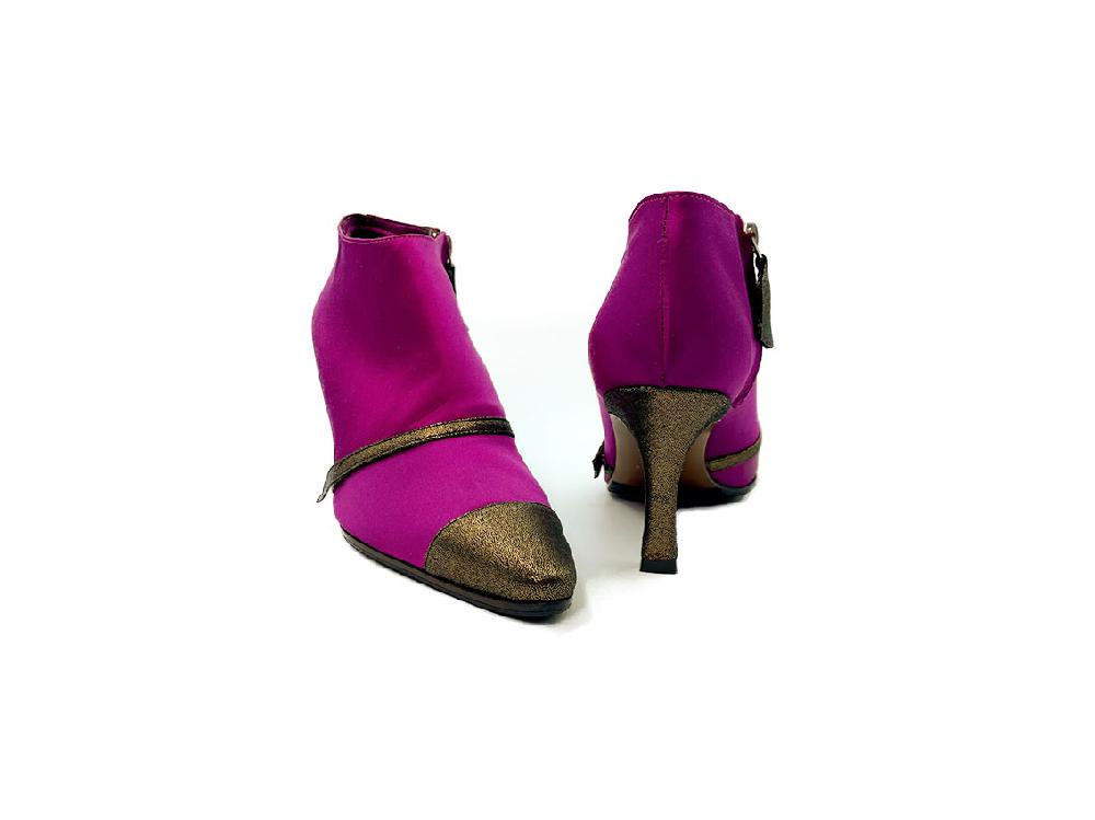 Rose'S Roses Jimmy Fuxia Acquista Ora
