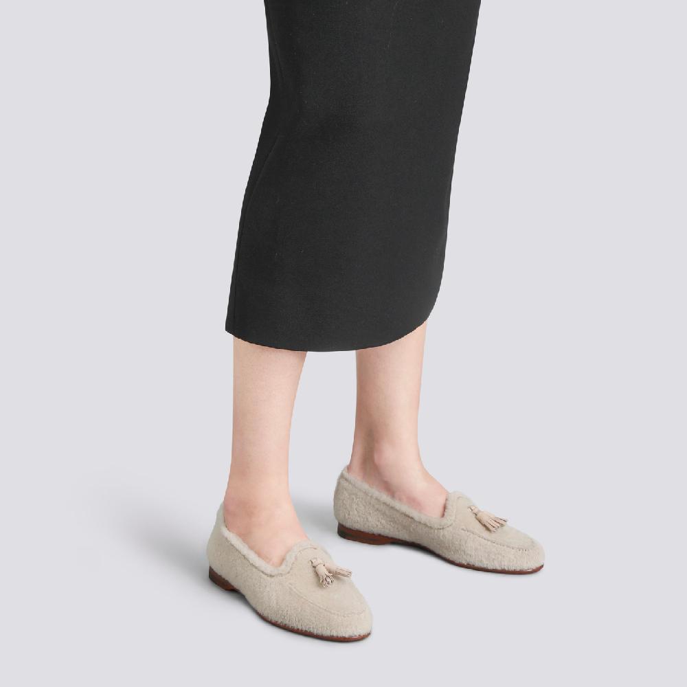 Santoni Mocassino Andrea con nappe da donna in pelliccia beige 2025