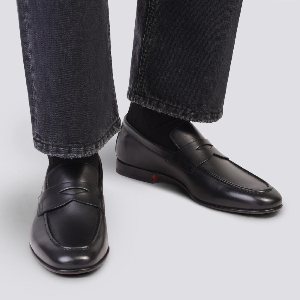 Santoni Mocassino penny da uomo in pelle anticata nera Vendite Flash