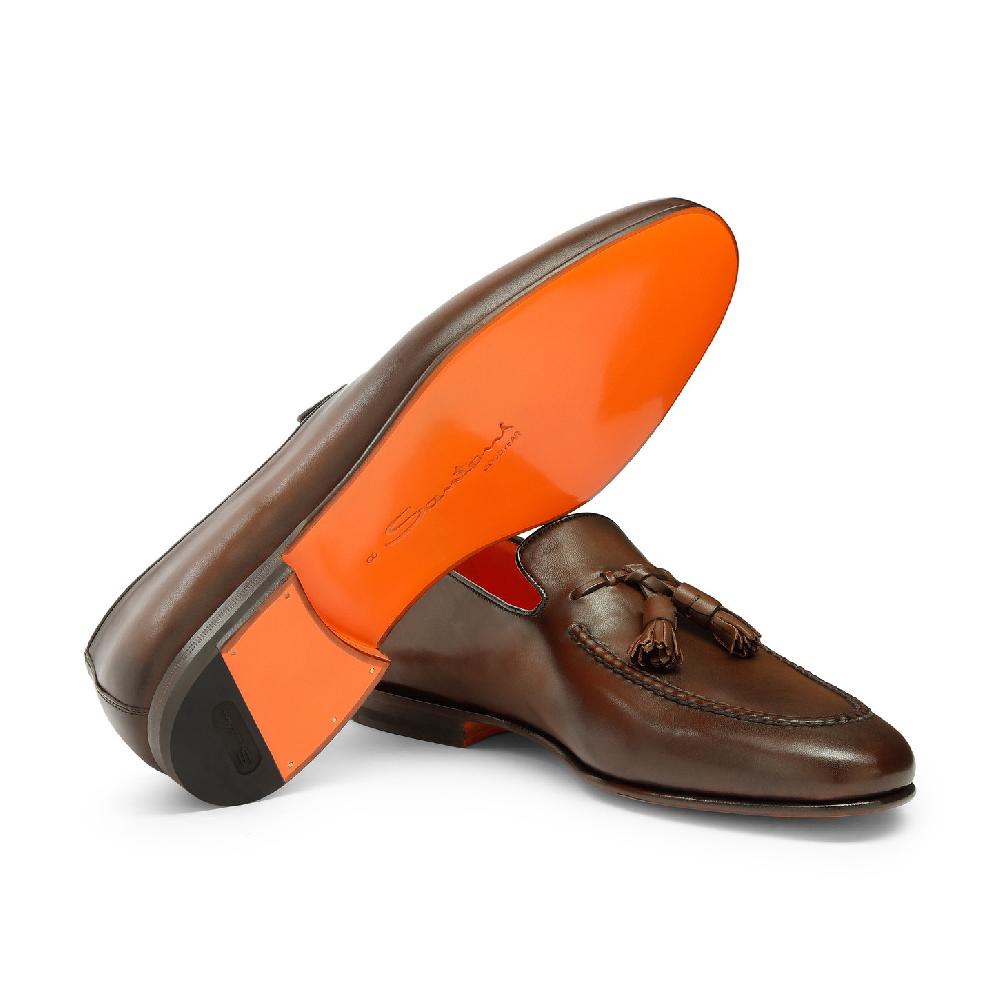 Santoni Mocassino con nappe da uomo in pelle anticata marrone In Linea