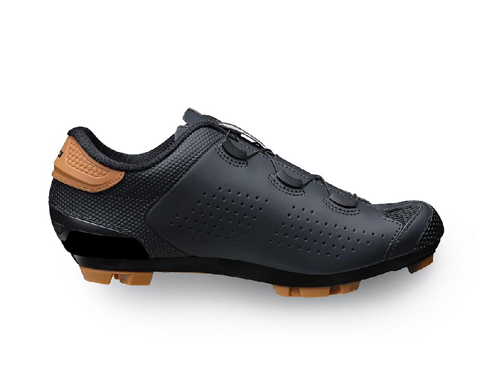 Sidi MTB DUST - black - black / Regular / 38 Affare Del Giorno