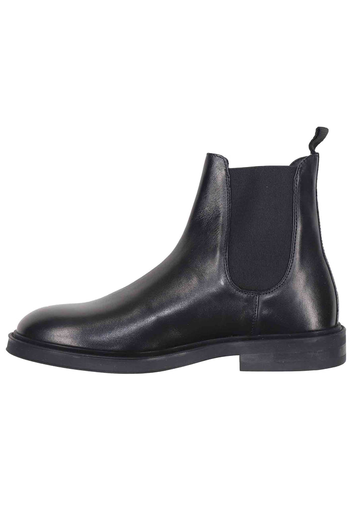 Spatarella Chelsea boots uomo in pelle nera con suola in gomma 2025