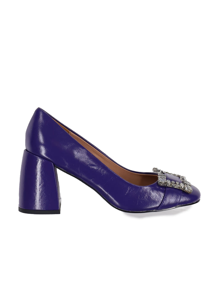 Spatarella Decollete donna in pelle lucida viola con fibbia in strass e tacco alto Adella Negozi Online