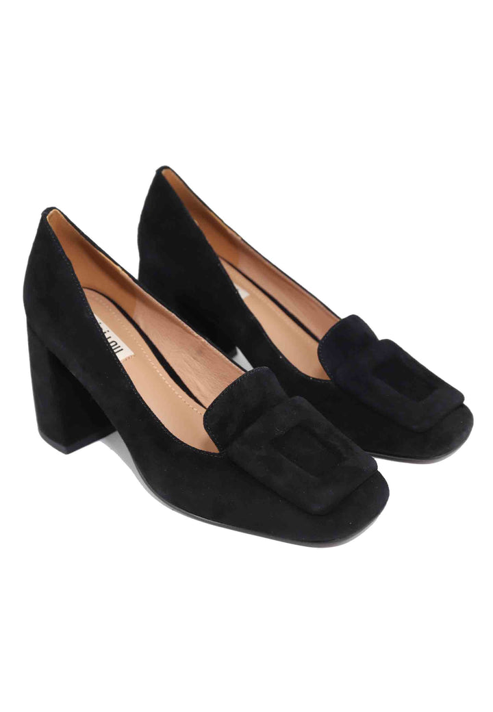 Spatarella Mocassini donna in camoscio nero con punta quadra e fibbia in tinta Marla Promozione Limitata