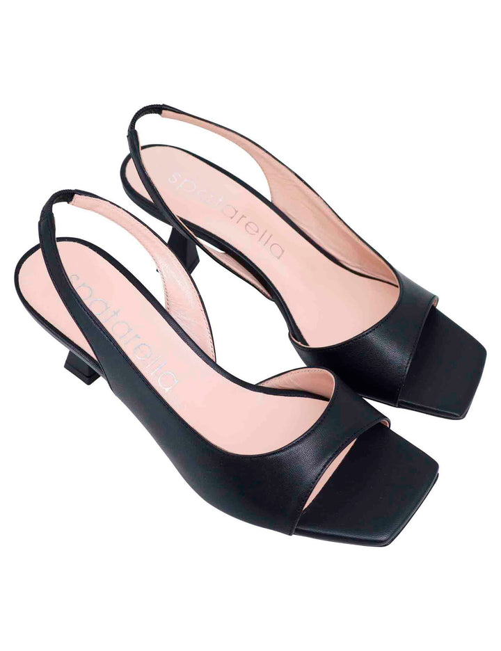 Spatarella Sandali slingback donna in pelle nera con punta quadra In Linea