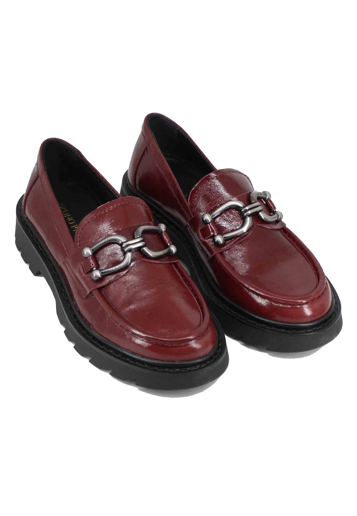 Spatarella Mocassini donna in vernice bordeaux con morsetto Convenienza