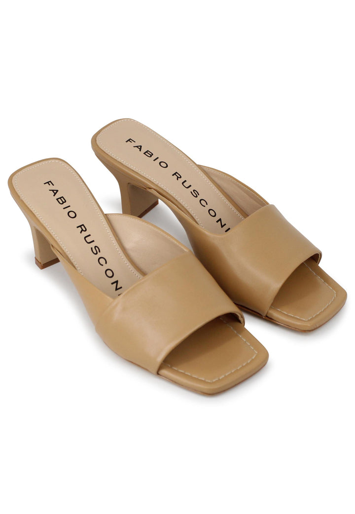 Spatarella Sandali donna in pelle naturale con punta quadra In Vendita