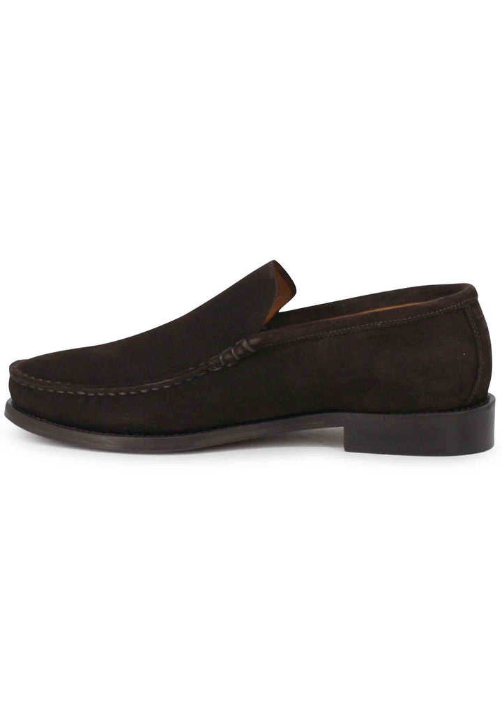 Spatarella Mocassini uomo in camoscio marrone con patta liscia e suola in cuoio cucita Negozio
