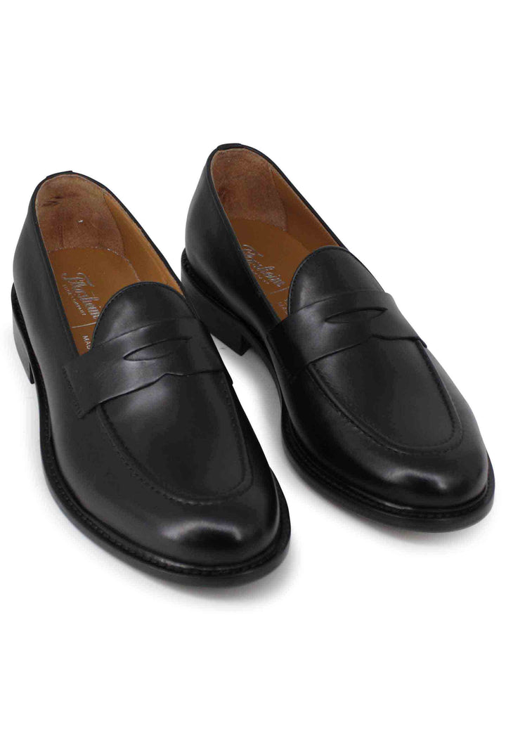Spatarella Mocassini uomo in pelle nera con suola in cuoio Offerta
