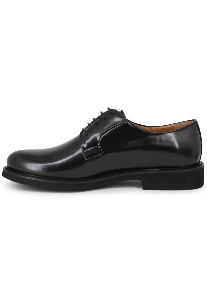 Spatarella Stringate uomo in pelle nera con suola in gomma ultra light Outlet