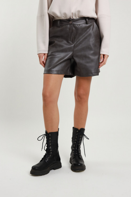 Susy Mix Short in Ecopelle Novità
