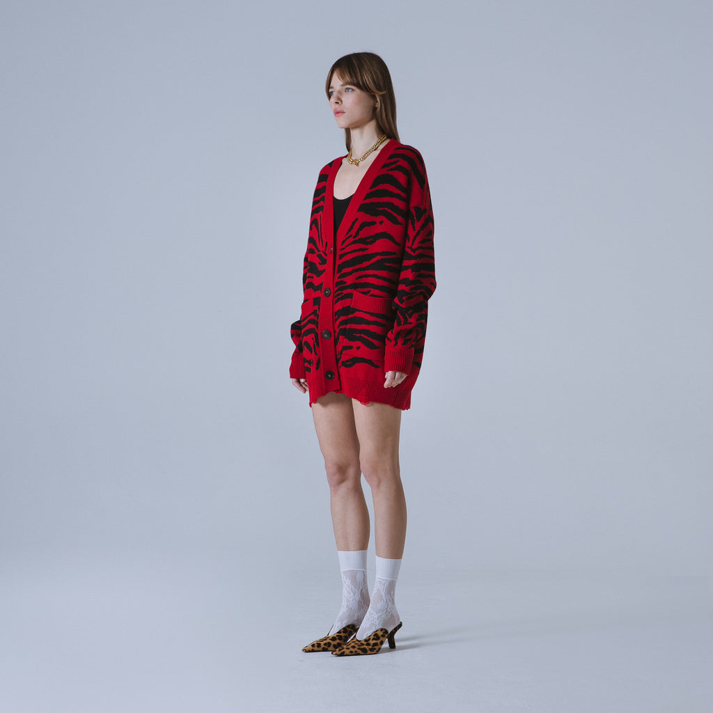 Sveta Milano Cardigan lungo jacquard Georgia in rosso e nero In Linea