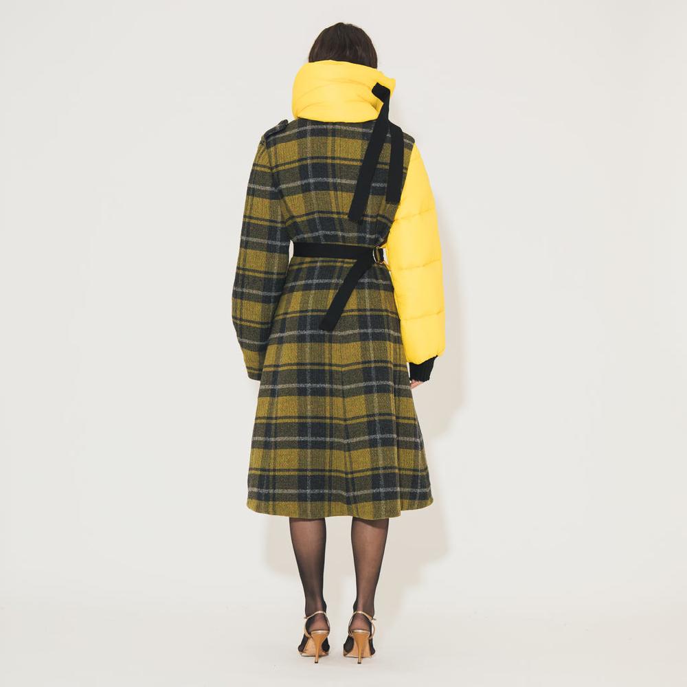 Sveta Milano Cappotto doppiopetto in lana Kensington con piumino sovrapposto Promozione Limitata