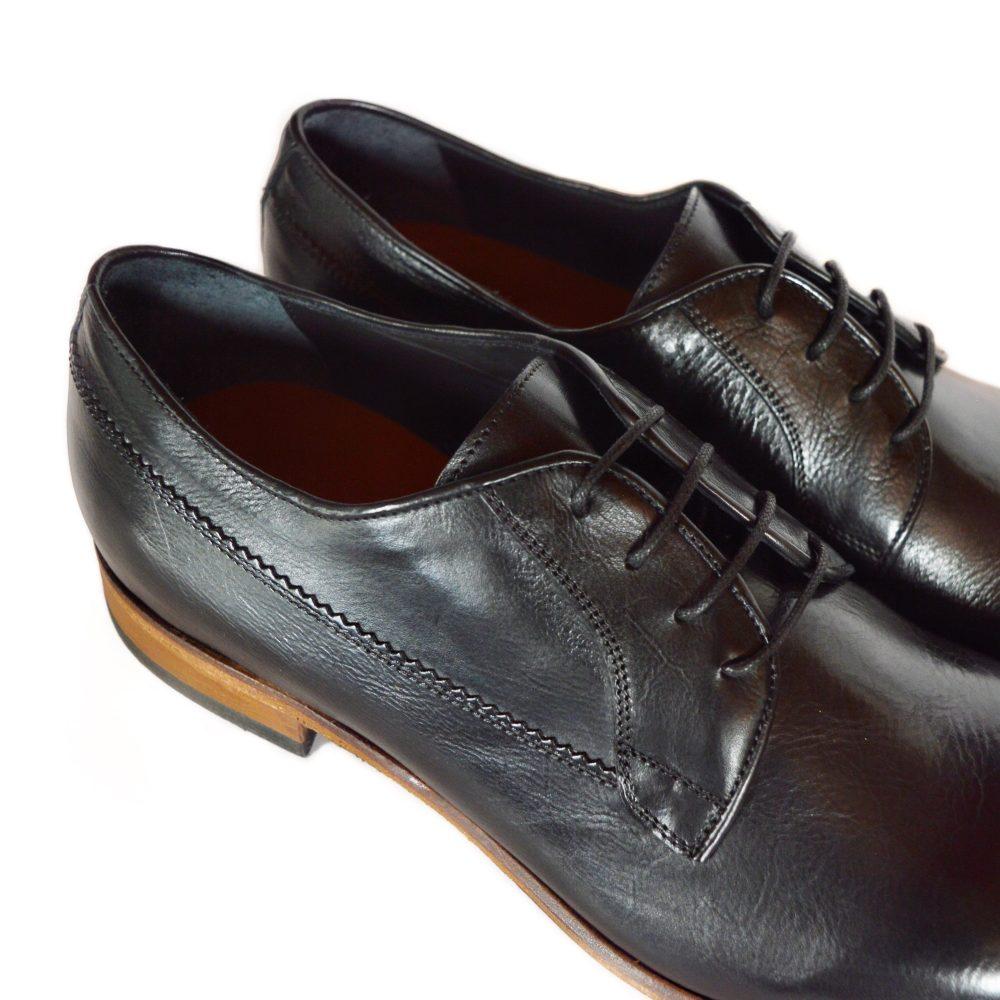 Ton Goût Scarpe Derby eleganti da uomo 2025