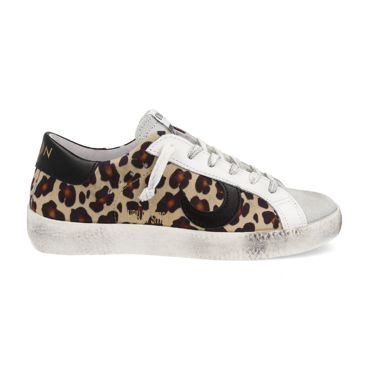 Uma Parker SuperMoon Leopard