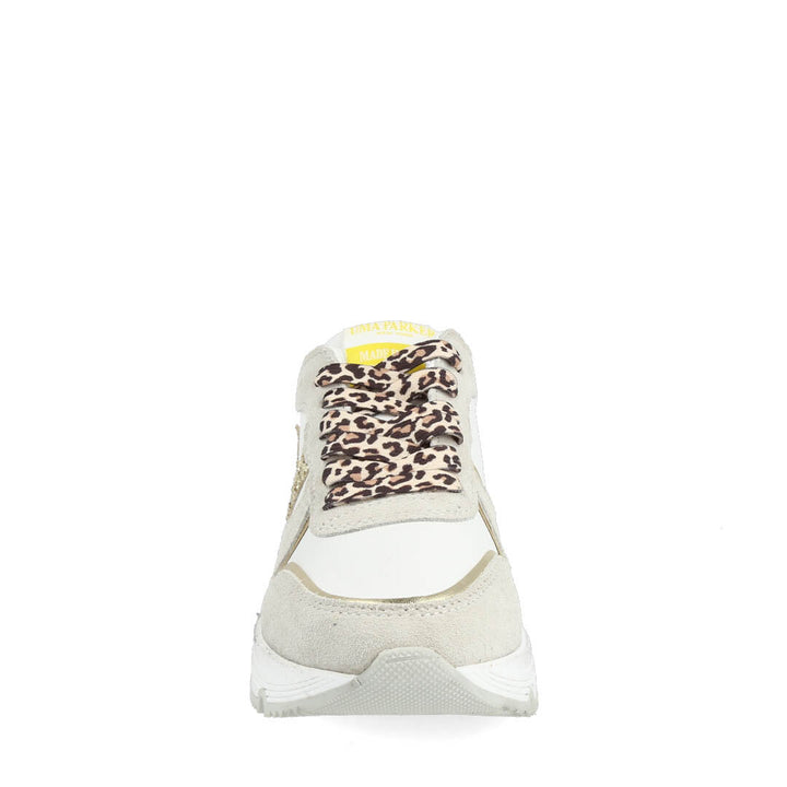 Uma Parker SuperMoon El White Sand Online