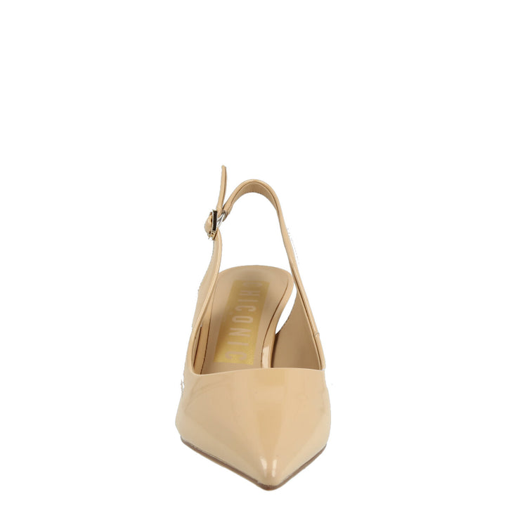 Uma Parker Chanel in Vernice Nude Promozione Limitata