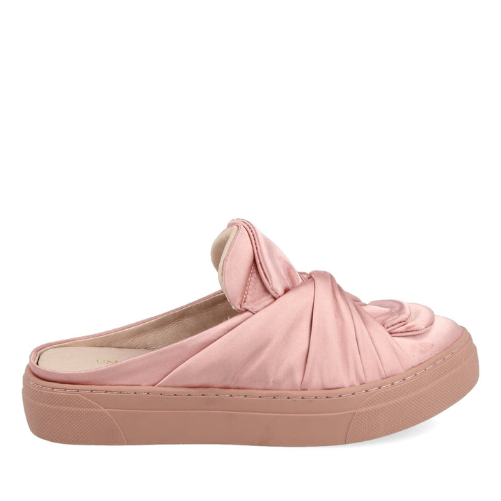 Uma Parker Sabot Satin