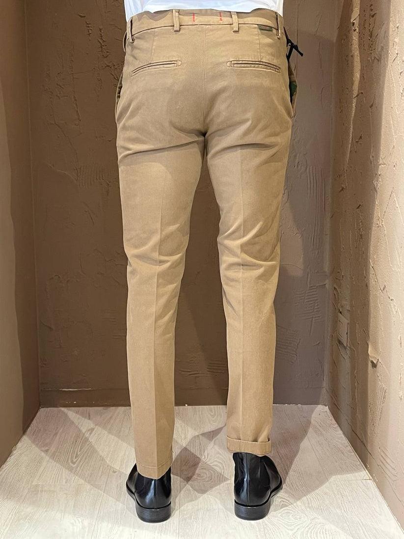 Underground Couture Chino Fango Presa