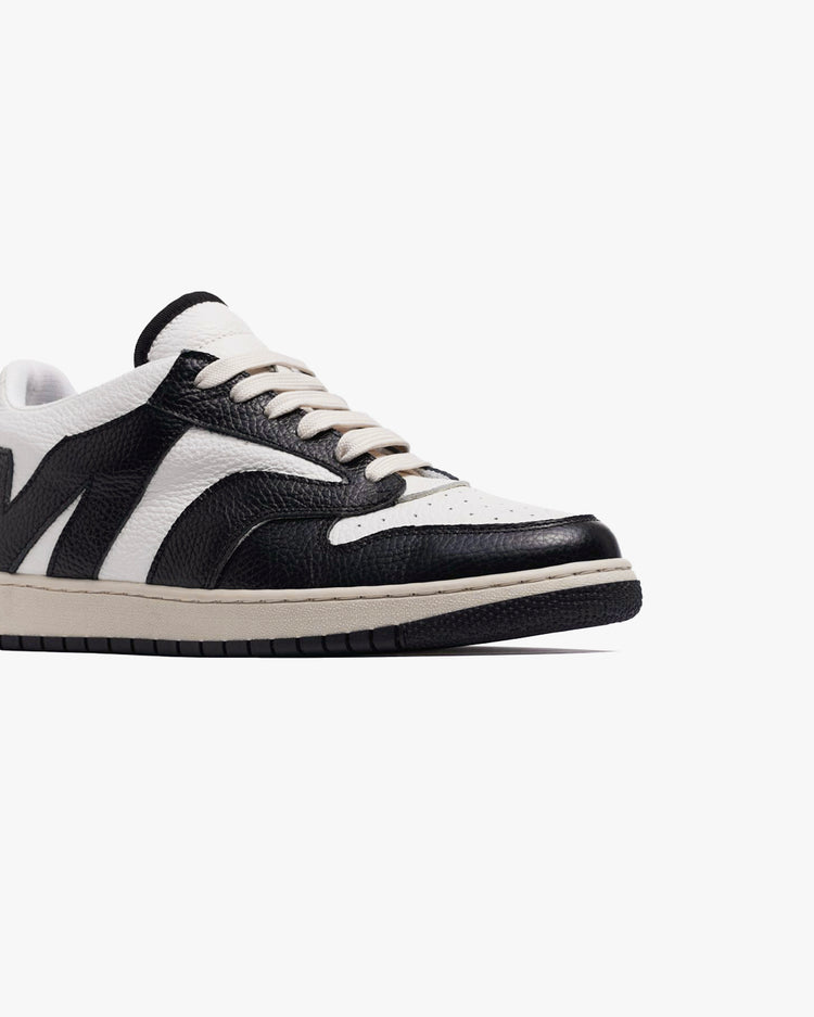 Why not brand Scarpa in pelle con scritta not sul retro Qualità